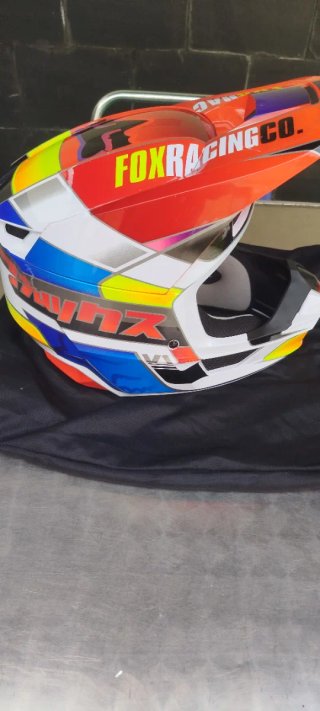 Casco Motocross Fox Racing Co.