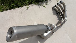 Sistema de escape Yamaha R6 2017-2026