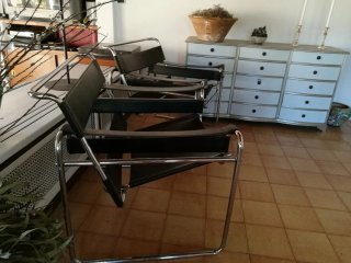 2 Sillones Wassily Cuero y Metal