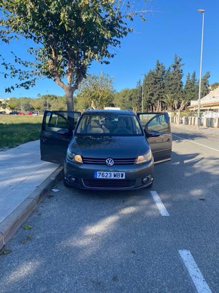 Volkswagen Touran 2011