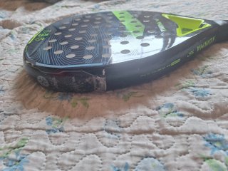 Pala Pádel Kuikma 560