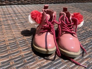 Botines Zara charol T.20 color rosa com cremallera