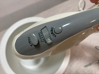 Amasadora Tristar con bol y accesorios