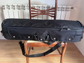 Funda Viola 42cm o menos, tipo mochila