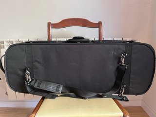Funda Viola 42cm o menos, tipo mochila