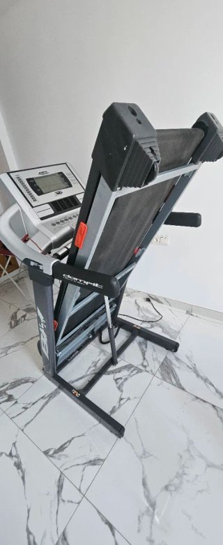 Cinta de Correr BH F1 Domfit CON FALLO