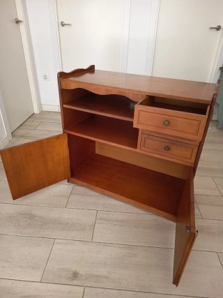 Mueble cajonera de madera
