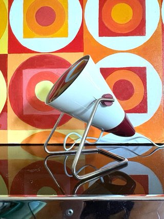 Lámpara de mesa Infraphil de Charlotte Perriand