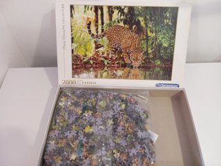 Puzzle Clementoni 2000 piezas Jaguar