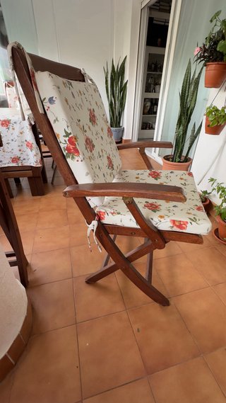 Mesa de teka y sillas