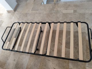 Cama Plegable Metálica y Madera