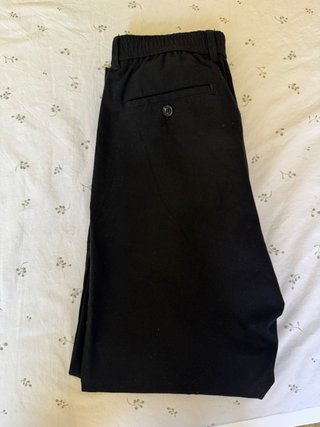 Pantalón negro Mango