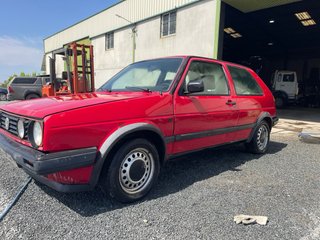 Volkswagen Golf 1.8 AUTO.