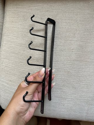 2 colgadores de tazas de metal negro