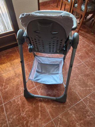 Trona de Bebé. NUEVA.