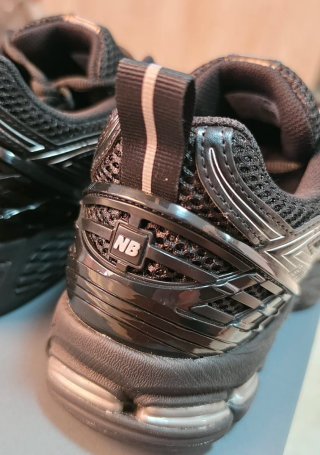 New Balance 1906R Negro Plata