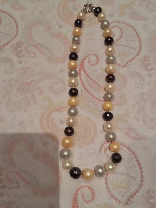 Collar de perlas naturales multicolor