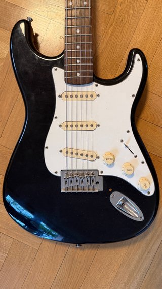 Guitarra Eléctrica Stagg Stratocaster