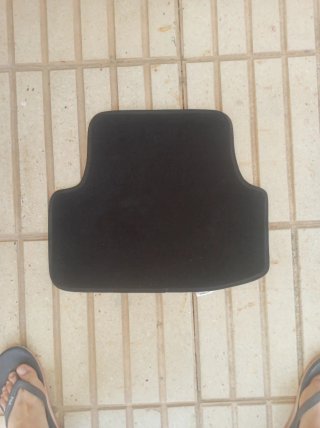 Juego alfombrillas originales del Seat León MK3