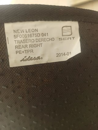 Juego alfombrillas originales del Seat León MK3