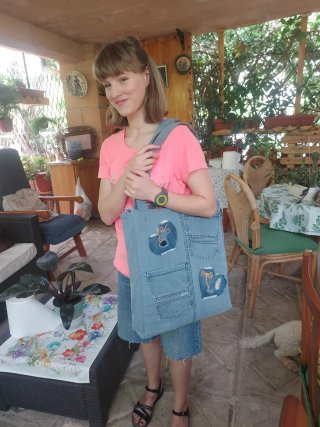 Bolsos artesanales vaqueros.