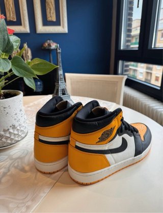 Nike Air Jordan 1 OG Taxi