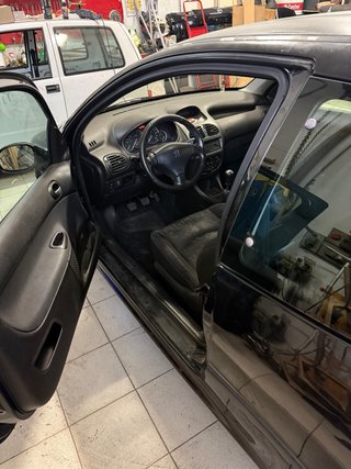 Peugeot 206 2002
