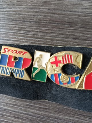 Pins TRICAMPEÓN Sport