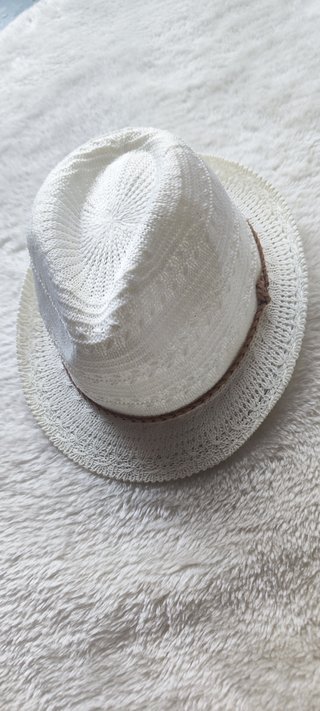 Sombrero Stradivarius Bianco Donna