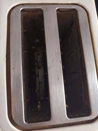 Tostadora blanca