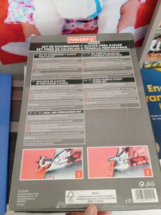 Set Sacabocados y Alicates Ojales Powerfix