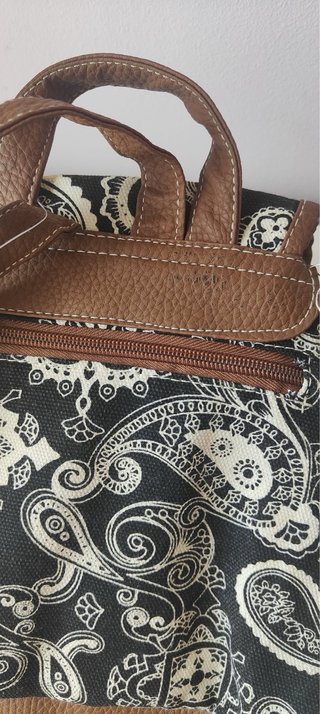 Mochila estilo paisley sin estrenar