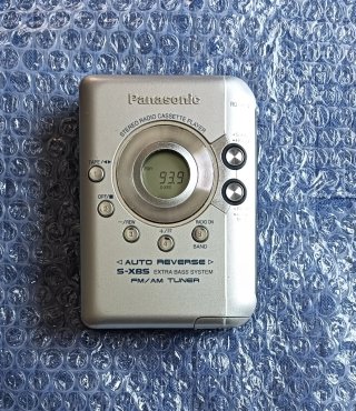 Walkman Radio Cassette Panasonic RQ-SX67V con caja