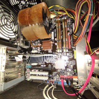 PC Sobremesa Lian Li Core2Quad