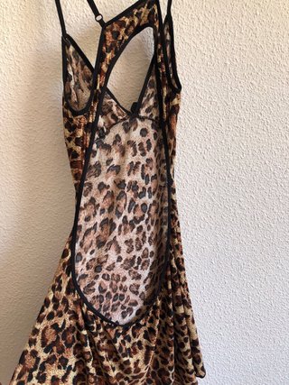 Vestido lencero estampado leopardo