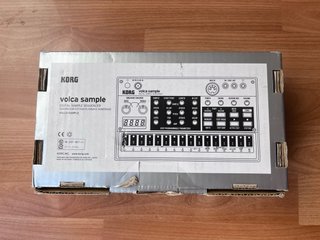 KORG Volca sample con soporte 3D