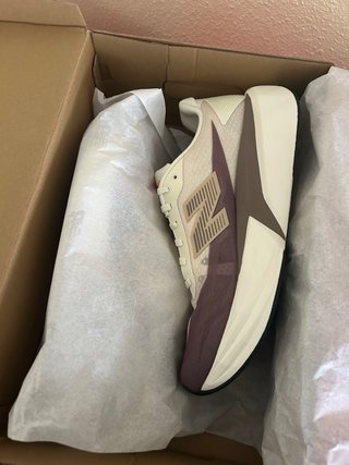 Zapatillas New Balance Rebel V5 Morado/Blanco