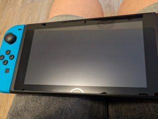 Consola Nintendo Switch Azul y Rojo + Juegos