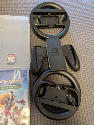 Consola Nintendo Switch Azul y Rojo + Juegos
