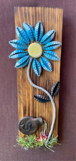 Cuadro artesanal flores metal y madera