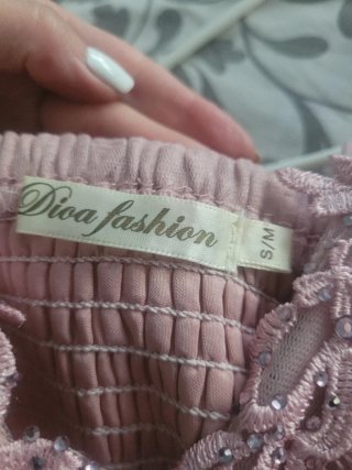 Vestido de fiesta rosa corto