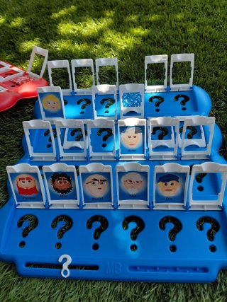 Juego Quién es Quién? MB