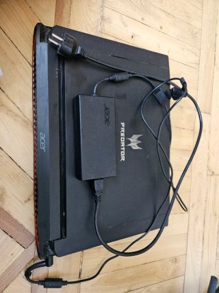 Acer Predator Ordenador y Cargador Piezas