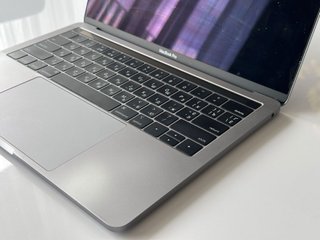 MacBook Pro 13 2019 i5 8GB Gris Espacial