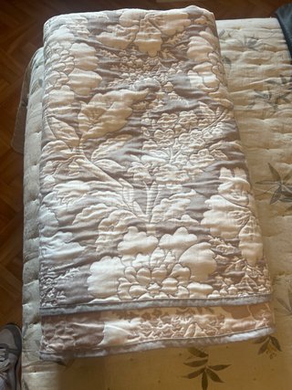 Edredón Cama 135cm Beige y Gris