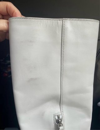 Botas altas Tod's piel blancas con suela negra
