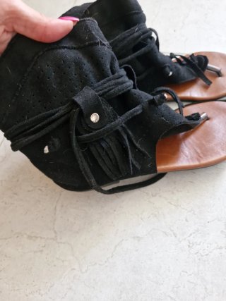 Sandalias Botín Negro y Marrón