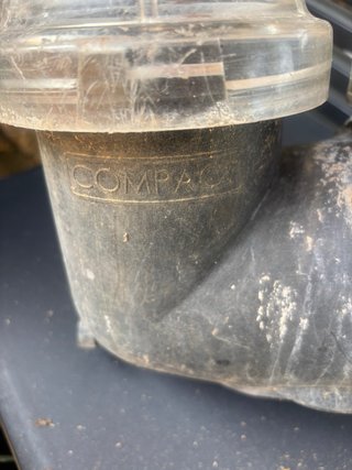 Bomba depuradora astralpool Compact