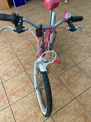 Bicicleta infantil rosa BTWIN
