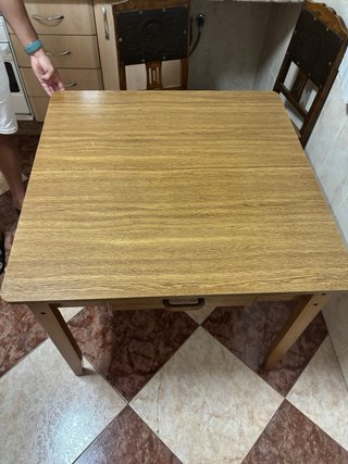 Mesa extensible de madera